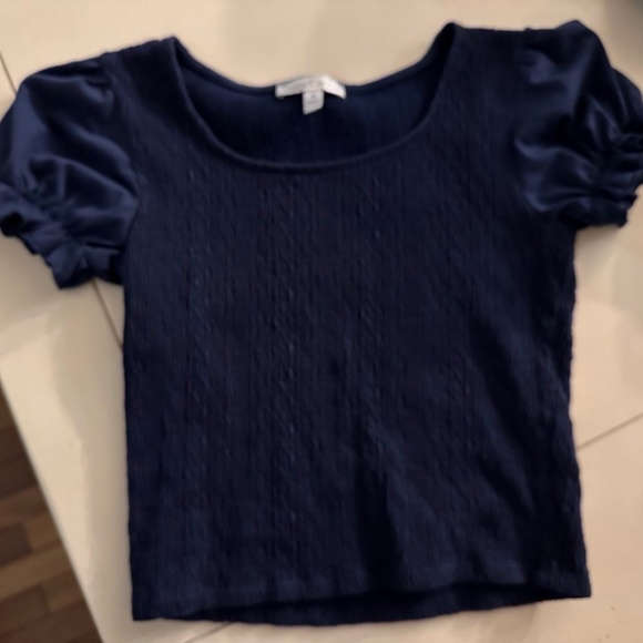 Adorable Navy Fitted Cropped Top - Picture 3 of 3